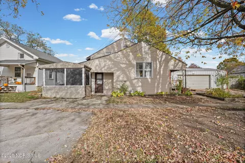 524 Defiance Ave, Findlay, OH 45840