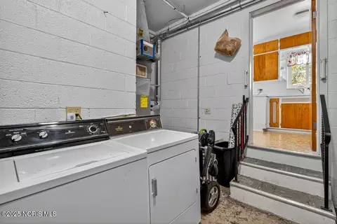 Other - 2855 Castleton Ave, Toledo, OH 43613 photo 9 of 11
