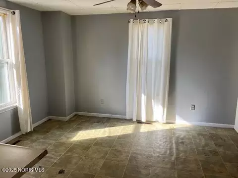 110 Hinkle St, Lyons, OH 43533 photo 7