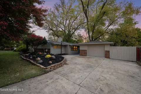 3144 E Lincolnshire Blvd, Toledo, OH 43606