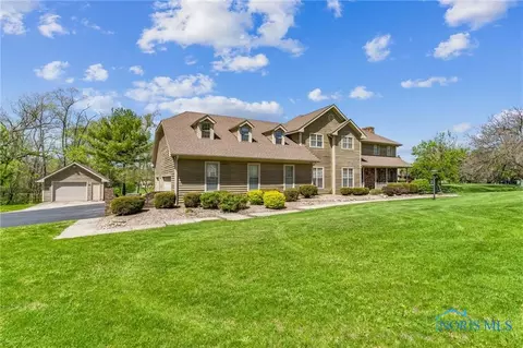 125 W Woodmere Dr, Tiffin, OH 44883