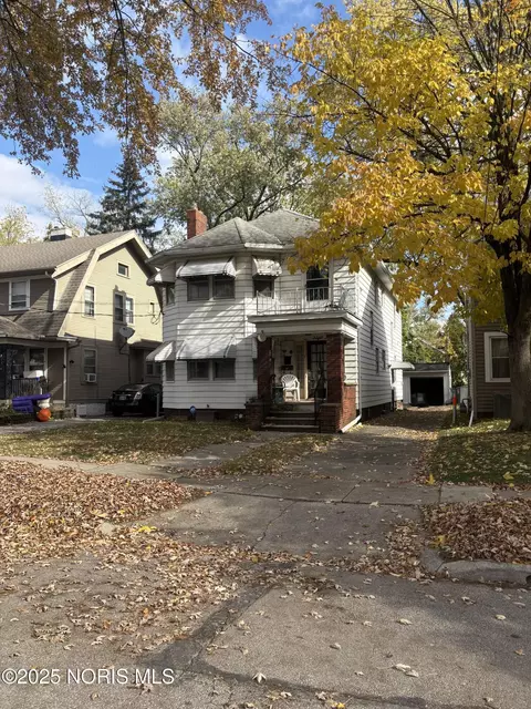 3848 Revere Dr #UPPER & LOWER, Toledo, OH 43612