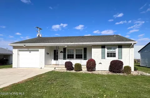 324 Keller Ct, Upper Sandusky, OH 43351 photo 2