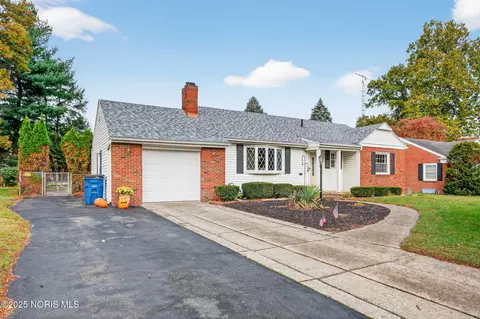 2901 Evergreen Rd, Toledo, OH 43606