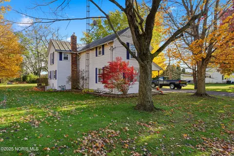Exterior - 8929 Township Road 1069, Mccutchenville, OH 44844 photo 2 of 13