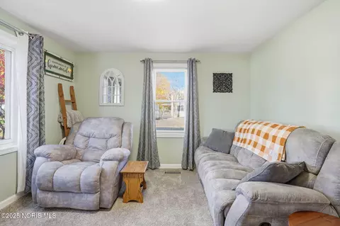 Living - 8929 Township Road 1069, Mccutchenville, OH 44844 photo 2 of 2