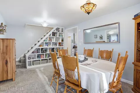 Dining - 8929 Township Road 1069, Mccutchenville, OH 44844 photo 1 of 3