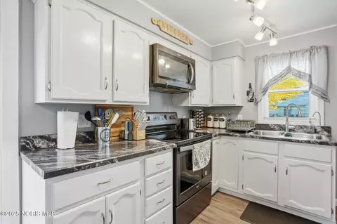 Kitchen - 8929 Township Road 1069, Mccutchenville, OH 44844 photo 4 of 4