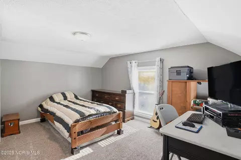 Bedroom - 8929 Township Road 1069, Mccutchenville, OH 44844 photo 2 of 8