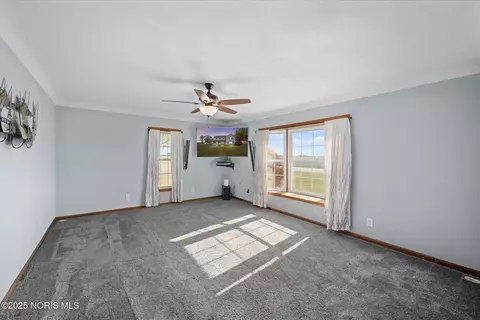 Living - 3374 Co Rd J, Deshler, OH 43516 photo 2 of 4