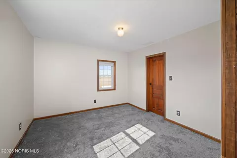 Bedroom - 3374 Co Rd J, Deshler, OH 43516 photo 8 of 9