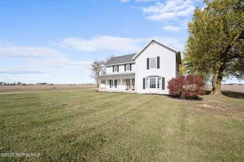 Exterior - 3374 Co Rd J, Deshler, OH 43516 photo 3 of 9