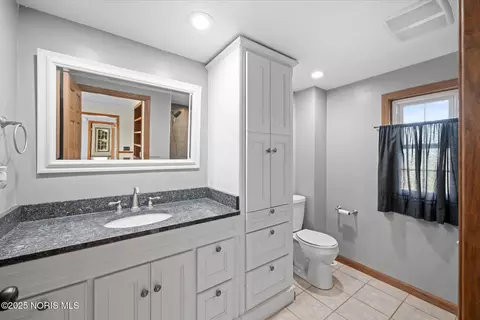 Bath - 3374 Co Rd J, Deshler, OH 43516 photo 1 of 2