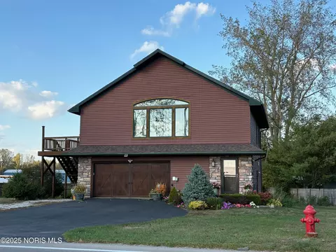 11242 Centerville St, Whitehouse, OH 43571