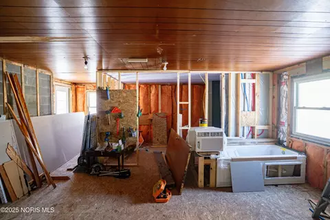 1067 College Ave, Scott, OH 45886 photo 7