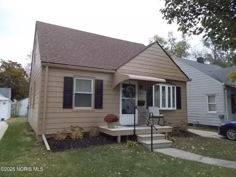 1932 Glencairn Ave, Toledo, OH 43614