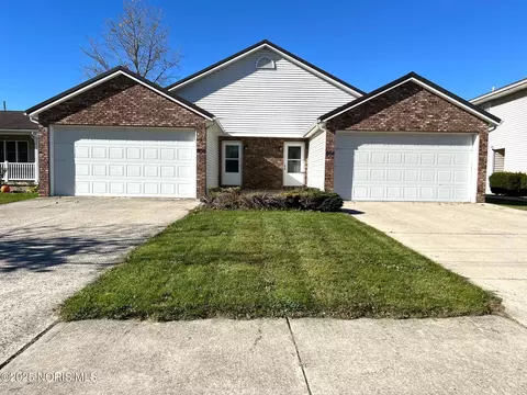 804 806 Shields Dr, Upper Sandusky, OH 43351