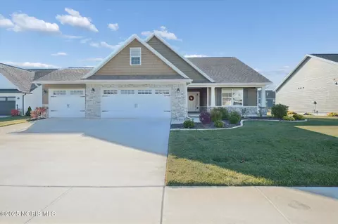 15423 Gray Birch Ct, Perrysburg, OH 43551