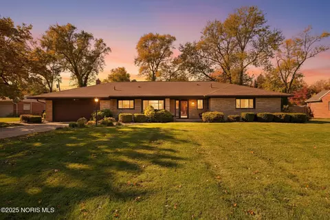 2909 Manchester Blvd, Toledo, OH 43606