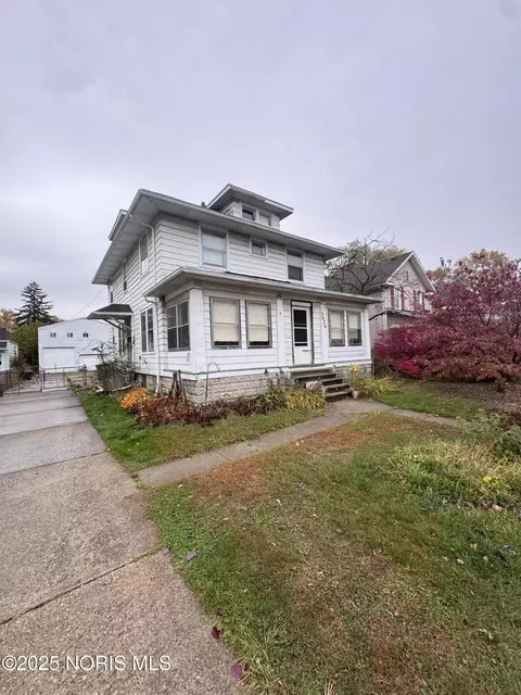 3626 Hazelhurst Ave, Toledo, OH 43612