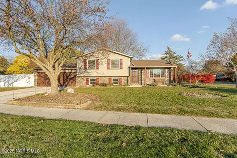 540 Independence Dr, Waterville, OH 43566
