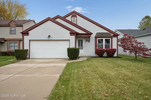 6066 White Oak Dr, Toledo, OH 43615