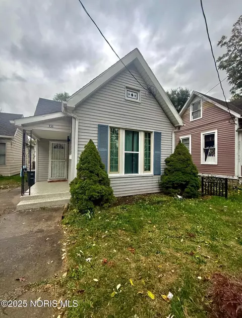 131 S Detroit Ave, Toledo, OH 43609