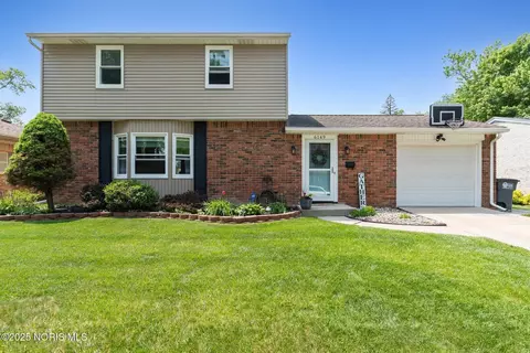 6149 Everwood Rd, Toledo, OH 43613