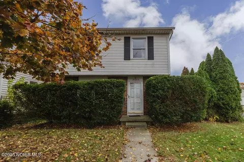 2623 W Laskey Rd, Toledo, OH 43613