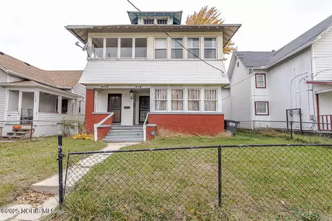 1426 Macomber St, Toledo, OH 43606