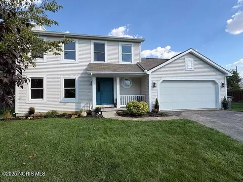 660 Little Creek Dr, Perrysburg, OH 43551