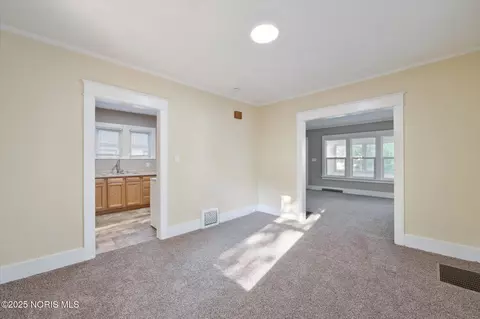 1809 Pilgrim Rd, Toledo, OH 43607 photo 13