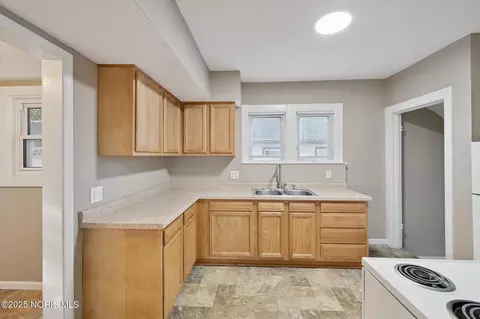 1809 Pilgrim Rd, Toledo, OH 43607 photo 15