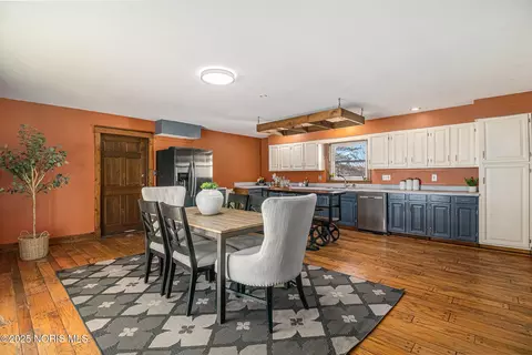 Dining - 8873 Williams County C, Bryan, OH 43506 photo 3 of 3