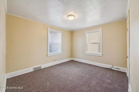Bedroom - 1730 Alvin St, Toledo, OH 43607 photo 4 of 8