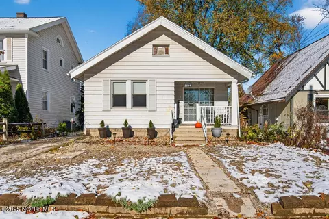 2344 Mellwood Ave, Toledo, OH 43613