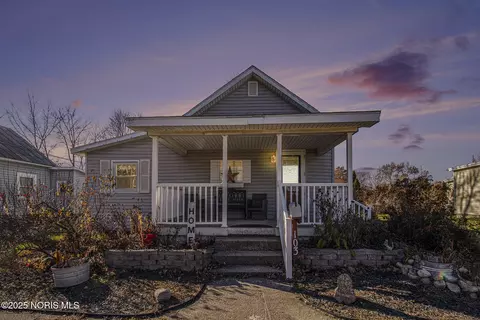 103 Smith St, North Baltimore, OH 45872