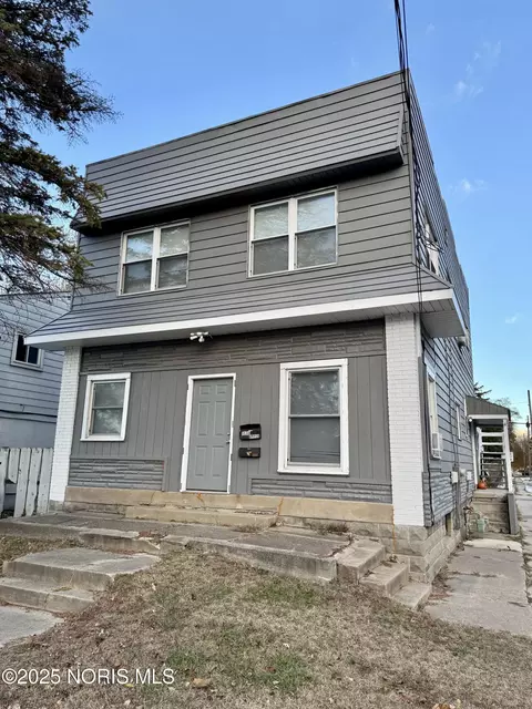 5530 Douglas Rd, Toledo, OH 43613