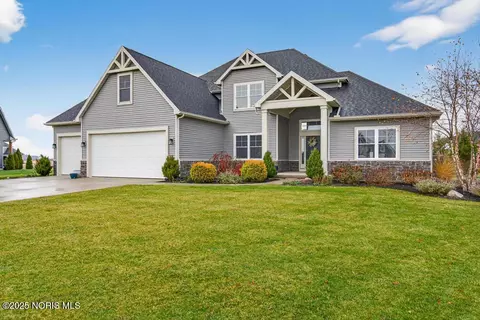 9467 Stallion Cir, Whitehouse, OH 43571