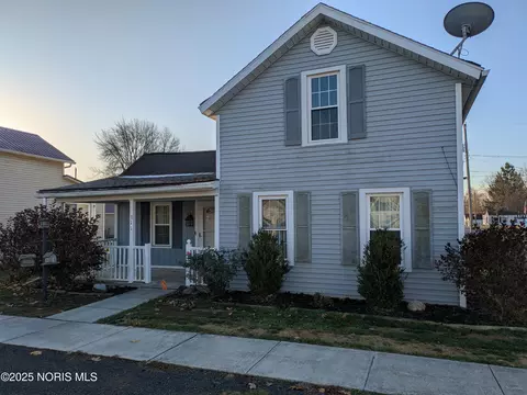 311 W Rings St, West Unity, OH 43570