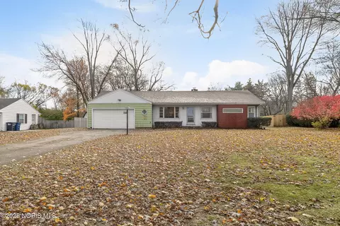 4039 Marlaine Dr, Toledo, OH 43606
