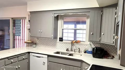 Kitchen - 116 Troder St, Bryan, OH 43506 photo 3 of 3