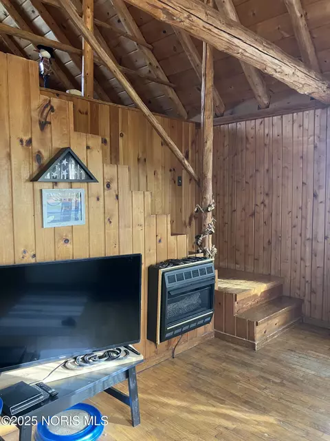 Living - 11396 County Road N Rd, Lyons, OH 43533 photo 1 of 1