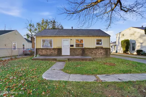 927 W Northgate Pkwy, Toledo, OH 43612
