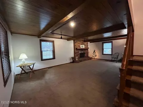 Living - 109 Scott Dr, Bryan, OH 43506 photo 3 of 8