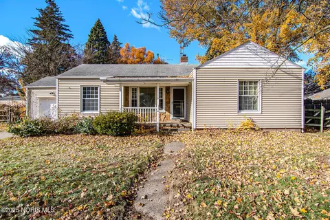 3715 Shelbourne Ave, Toledo, OH 43613