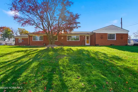 6115 Benalex Dr, Toledo, OH 43612