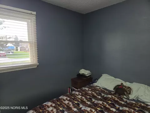 Bedroom - 340 S Watson St, Wayne, OH 43466 photo 4 of 4