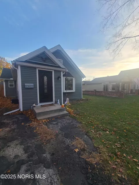 522 W Wayne St, Maumee, OH 43537 photo 6