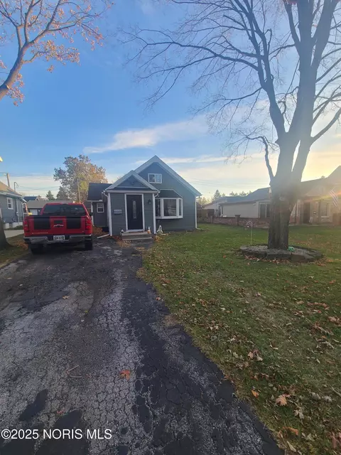 522 W Wayne St, Maumee, OH 43537 photo 5